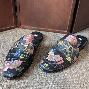 Steve Madden Size 11 Mules